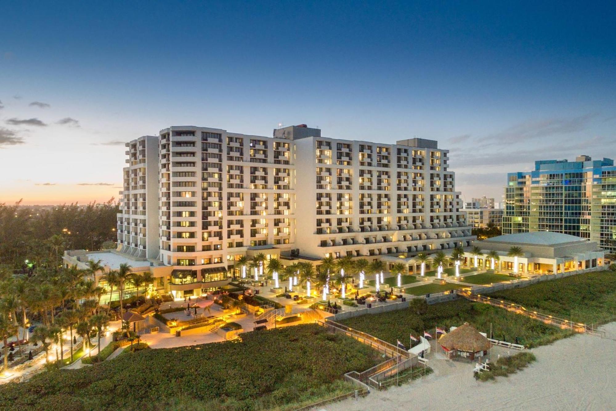 Fort Lauderdale Marriott Harbor Beach Resort&Spa Exteriör bild